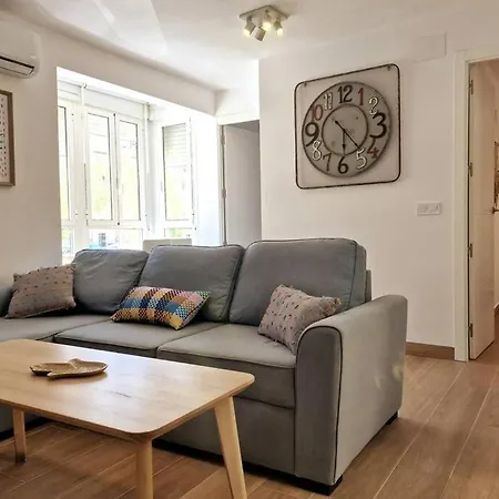 Moderno Apartamento Sevilla Zona Nervion. Wifi/Ac Exterior photo